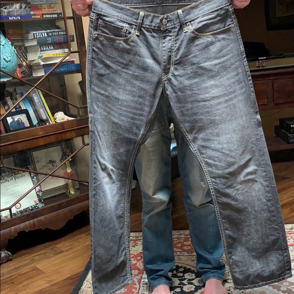 Levi’s 514 grey wash